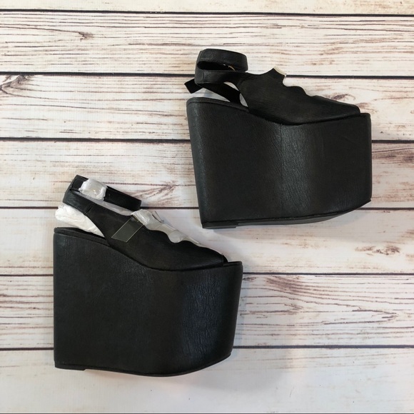 ✨NEW 7” Black Platform Shoes 🖤 - Picture 4 of 7